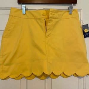 Crowne and Ivy skort size 6